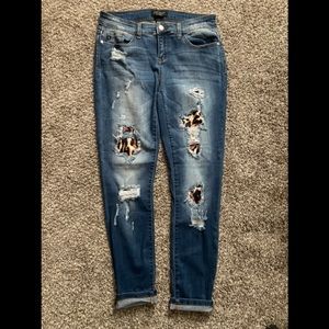 Judy Blue Skinny Fit Distressed Leopard Print patches size 7/28